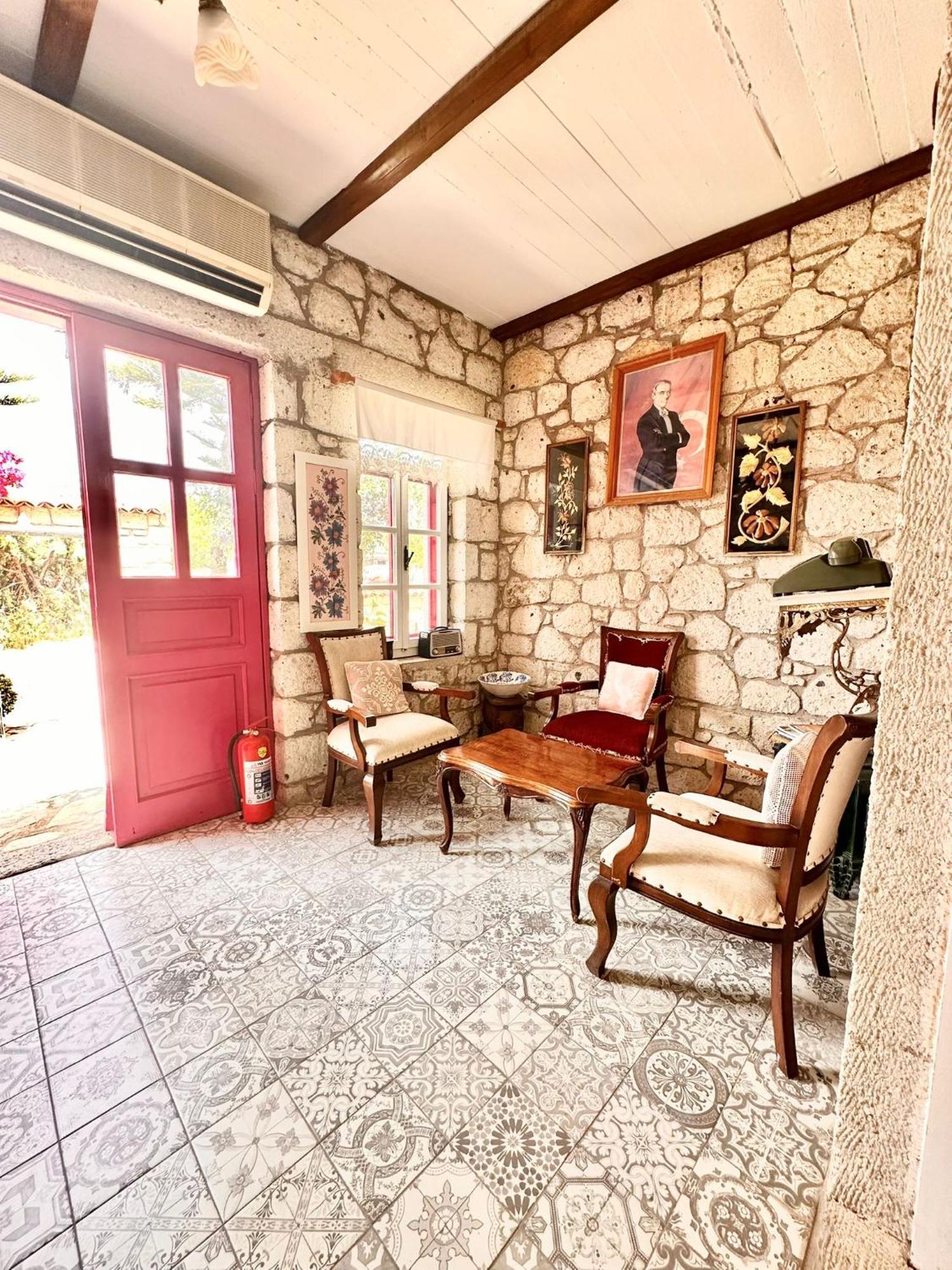 Aisem By Hire Hotel Alaçatı Buitenkant foto